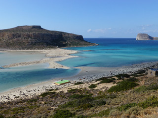 Fototapeta premium Famous lagoon of Balos beach with white sand and exotic blue and turquoise waters on Crete island, Greece