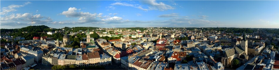 Fototapeta na wymiar Lviv old city