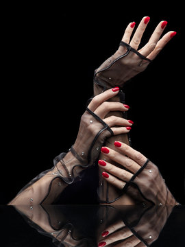 Femme beaut&eacute; gants