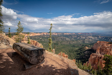 A bench with the best view in Bryce Canyon National Park, Utah, United States