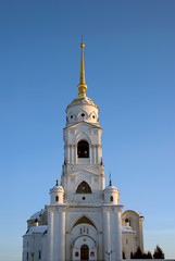 Obraz premium Assumption church in Vladimir town, Russia, famous by its frescoes painted by Andrey Rublev. Popular landmark. Color photo.