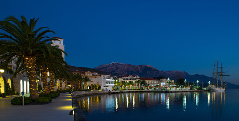 Obraz premium MONTENEGRO, TIVAT - DECEMBER 24. 2017:Tivat promenade night view in Montenegro