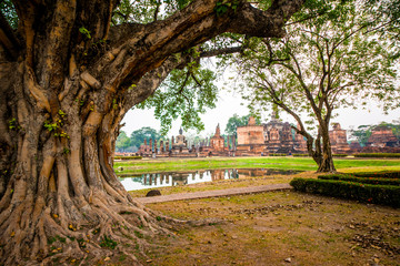 Parque histórico nacional em Sukhothai, Tailândia.
