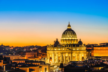 Fototapeta na wymiar Night view of St. Peter's Basilica in Vatican City, Rome, Italy