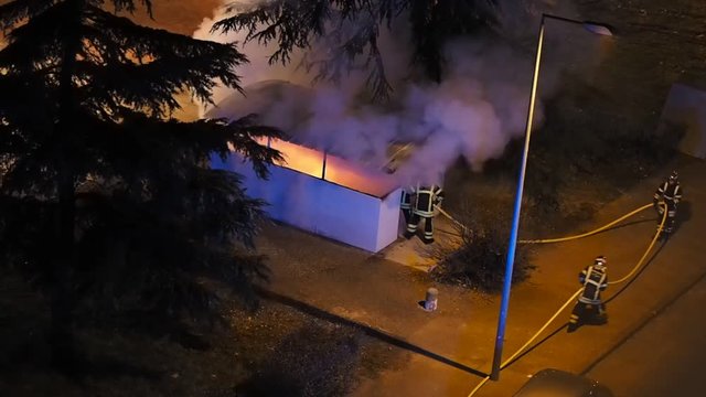 pompiers en intervention incendie