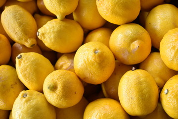 lemons on the market