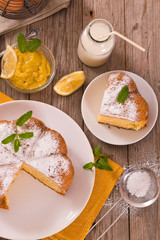 Cake with lemon cream filling.