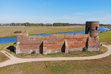 Koło - Średniowieczny zamek królewski  © Tomasz Warszewski