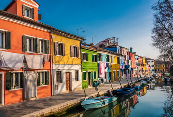 Naklejka na ściany i meble Burano, an island in the Venetian Lagoon, Venice, Veneto, northern Italy. Located at the northern end of the Lagoon, known for its lace work and brightly coloured homes.