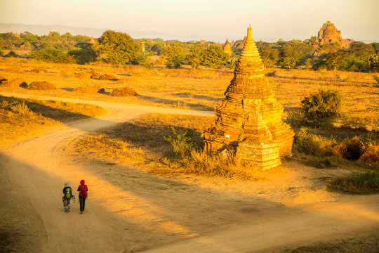 sunrise in pugan,myanmar