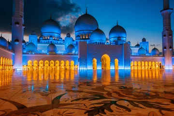 Foto auf Glas Scheich-Zayid-Moschee in Abu Dhabi, Vereinigte Arabische Emirate © monticellllo