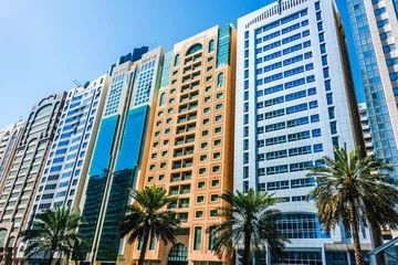 Gordijnen Modern architecture of downtown Abu Dhabi, UAE © monticellllo