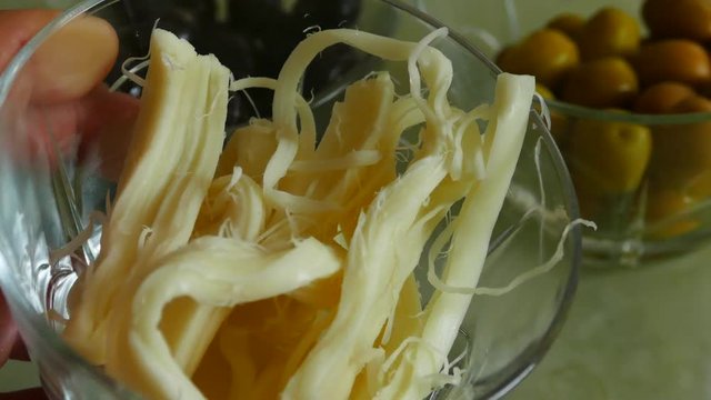 string cheese, varieties of cheese made in turkey, string cheese,