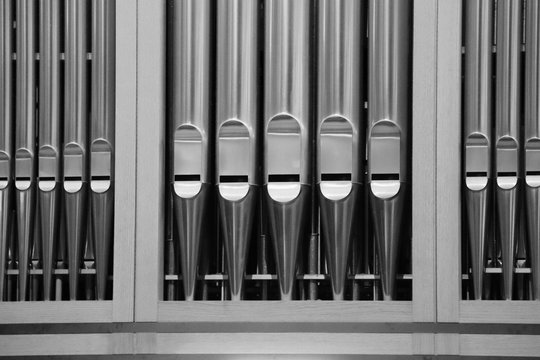 pipe organ in church