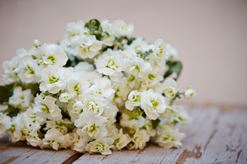 bouquet of white flowers