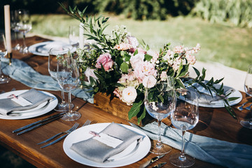 Wedding table decoration and floristic design