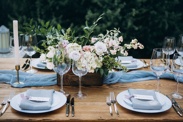 Wedding table decoration and floristic design