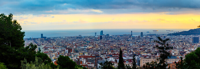 Obraz premium Top view of evening Barcelona