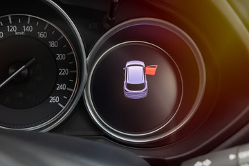 Naklejka premium Warning Car Open The Doors