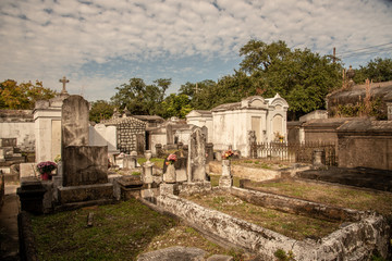 Walking around Lafayette cemetery no 1 in New Orleans (USA)
