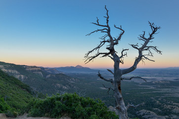 Obraz premium Cortez and Ute Peak morning view from Montezuma Valley Overlook in Mesa Verde National Park (Colorado)
