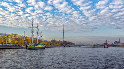 Fototapeta premium Sailboat, floating bar, moored on Petrogradskaya embankment in St. Petersburg.