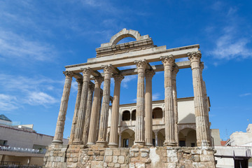 Naklejka premium Rzymska świątynia Diany w Meridzie (Hiszpania)