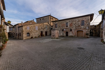 Fototapeta na wymiar Prison square in the medieval village of Murlo, Siena, Tuscany, Italy