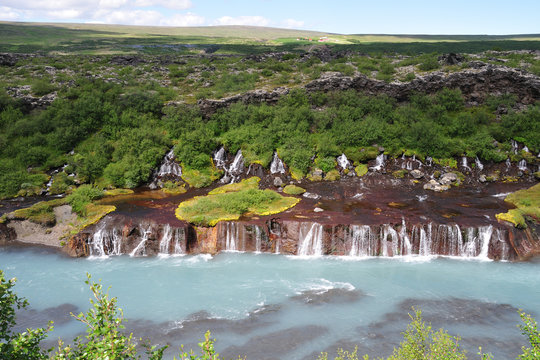 Isalnd; Iceland; Hraunafoss; Wasserfall © gogo5760