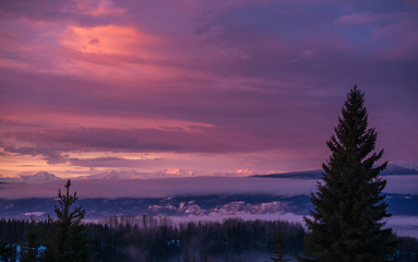 Dusk in the Northern Mountains - Natural beauty