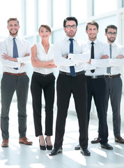 Obraz premium in full growth.successful business team standing together.