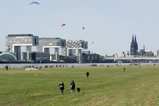Freizeit auf den Poller Wiesen in K&ouml;ln am Rhein