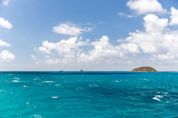 Obraz premium Saint Vincent and the Grenadines, ocean and sky