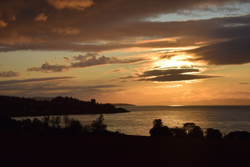 Sonnenuntergang bei Trondheim, Norwegen