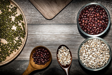 Cereal grains placed on wooden floors