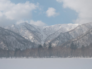 Fototapeta na wymiar 冬山の風景