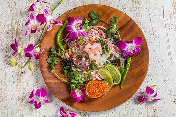 Obraz na płótnie Canvas 春雨サラダ　Salad of Thai vermicelli