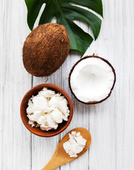 Fresh coconut oil