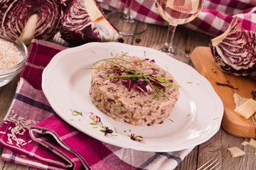 Risotto with red radicchio.
