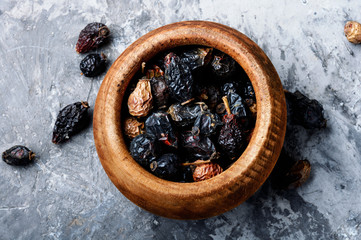 Dry berry rose hips © nikolaydonetsk