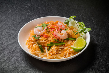 アジア風焼きそば　ミーゴレン　 Spicy ethnic chow mein Mee goreng