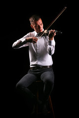 Young men playing the violin