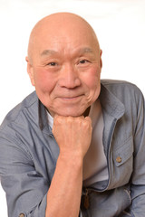 笑顔の日本人シニア