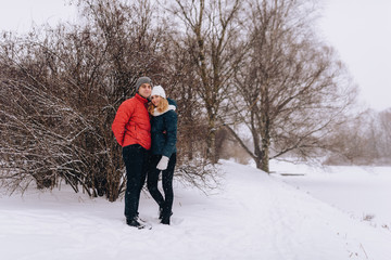winter couple in city park
