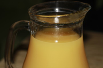 decanter with pineapple juice