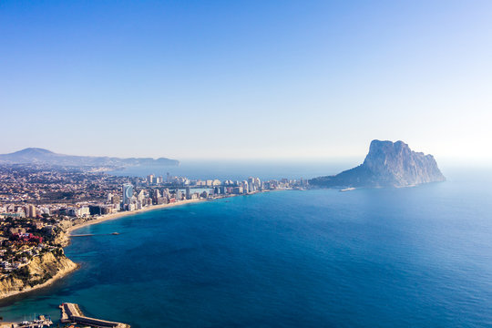 Panoramic view of the Calpe bay and the Pe&ntilde;&oacute;n de Ifach, from the viewpoint of Morro de Toix