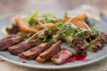 steak with vegetables