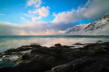 Plakat Panorama seashore and mountains in Norway