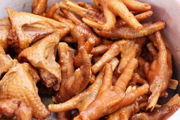 Stewed feet chicken is delicious, chinese food