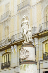 Fototapeta na wymiar Mariblanca statue, Puerta del Sol square, Madrid